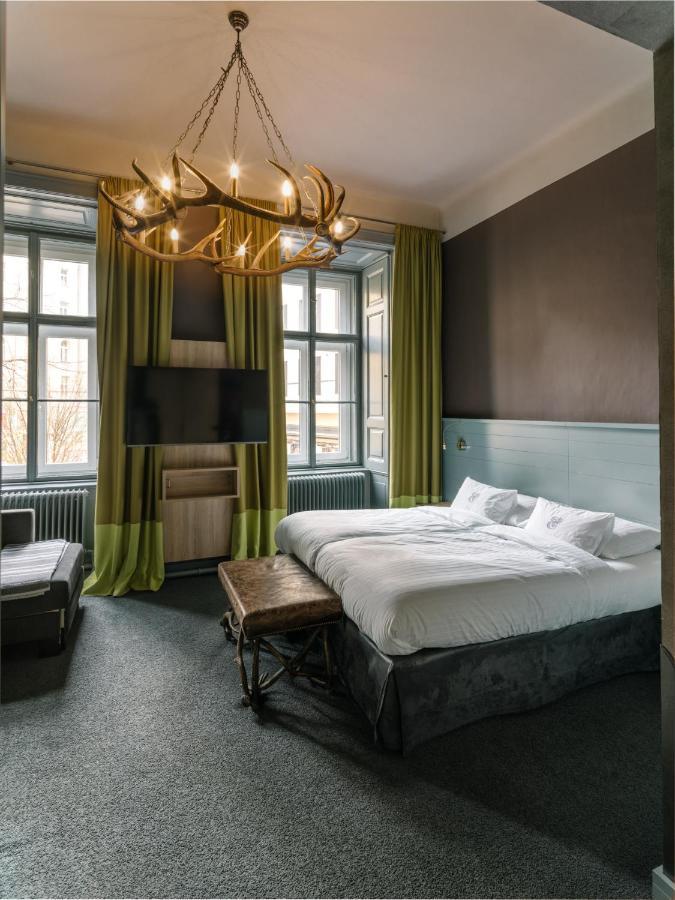 Saint Shermin Bed Breakfast & Champagne Vienna Exterior photo