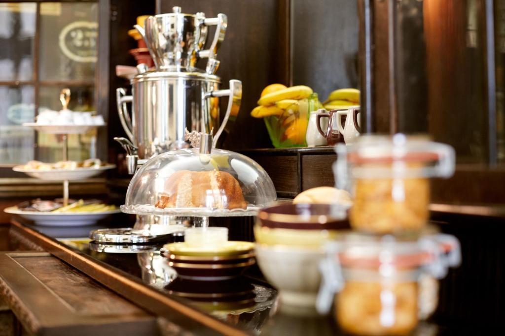 Saint Shermin Bed Breakfast & Champagne Vienna Exterior photo